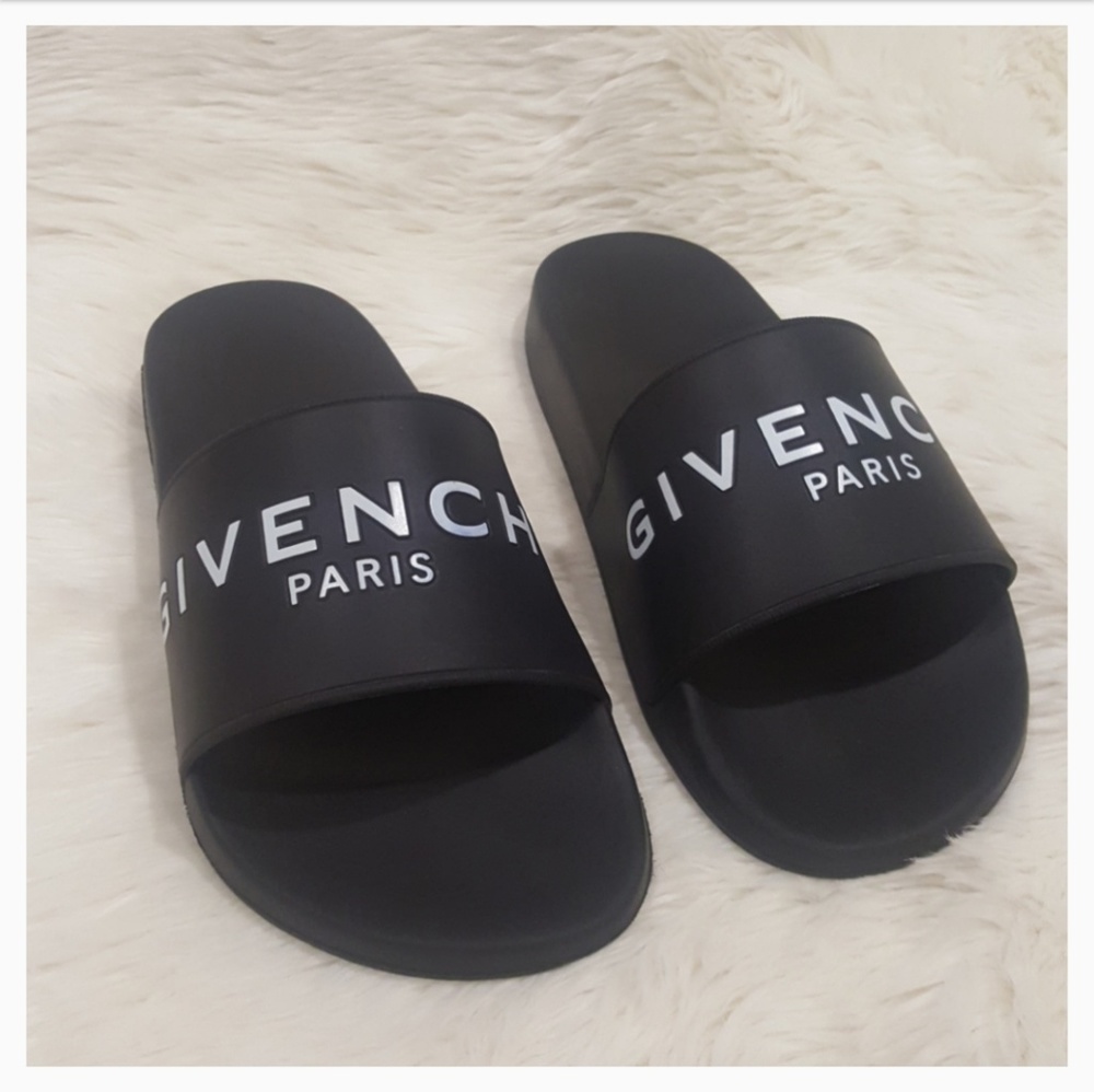 Givenchy Logo Slides
